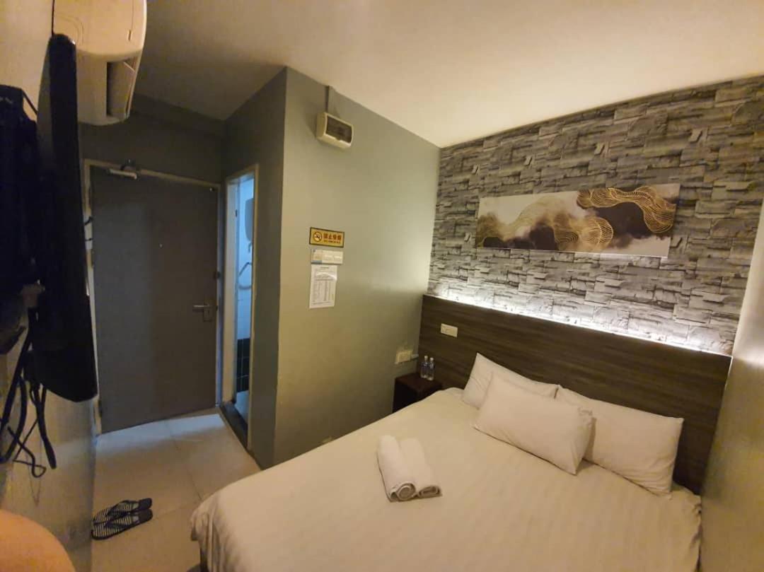 One Point Hotel Kuching Eksteriør billede