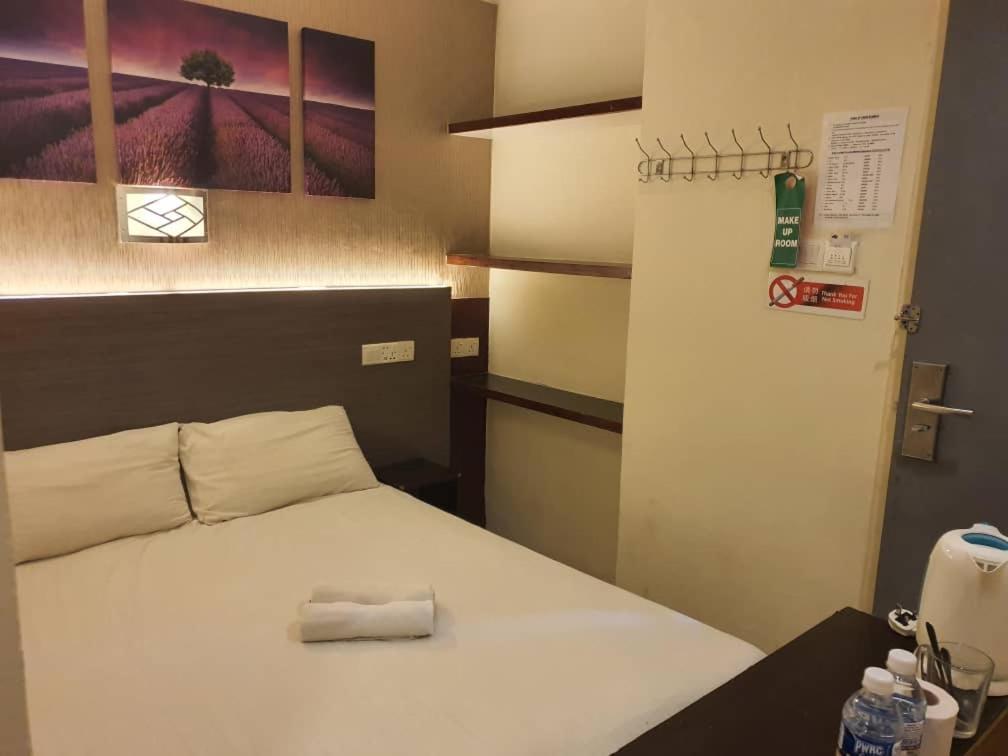 One Point Hotel Kuching Eksteriør billede
