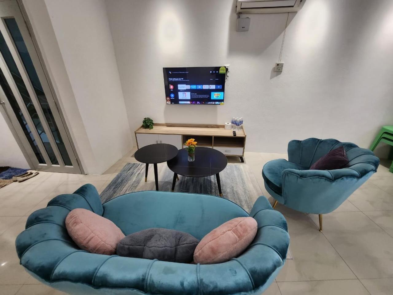 One Point Hotel Kuching Eksteriør billede