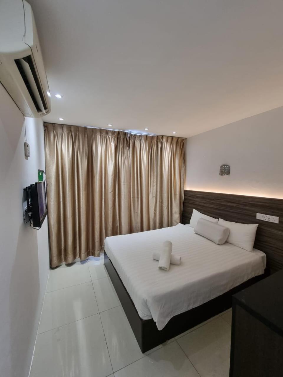 One Point Hotel Kuching Eksteriør billede