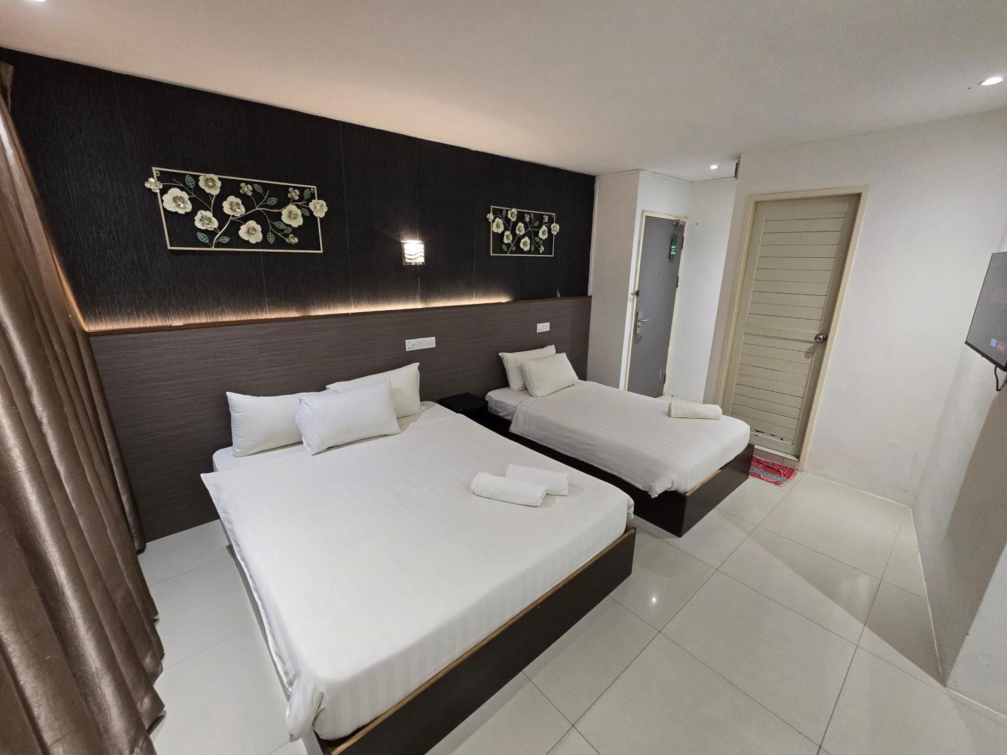 One Point Hotel Kuching Eksteriør billede