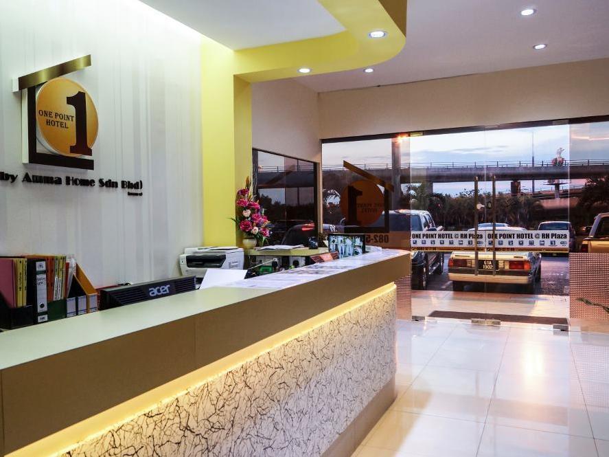 One Point Hotel Kuching Eksteriør billede